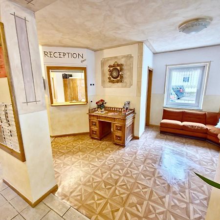 קאנזיי Residence Villa Flora By Ama Val Di Fassa מראה חיצוני תמונה